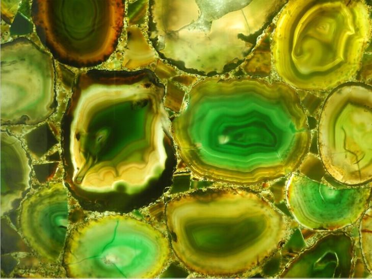 Brazil Green Semi Precious Stone Slab Brazil Green Semi Precious Stone Slab